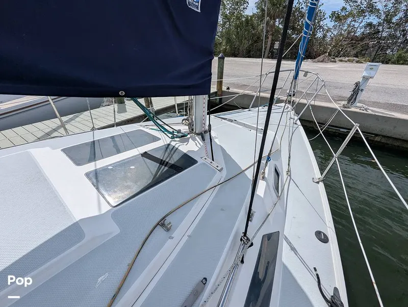 Slide: The Image of Catalina 270 1993 - 15293034