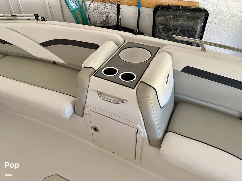 Slide: The Image of Sink - Galley - 15409734