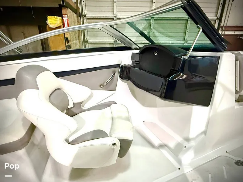 Slide: The Image of Four Winns HD200 2020 - 15170794