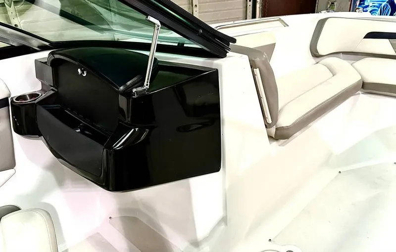 Slide: The Image of Four Winns HD200 2020 - 15170795