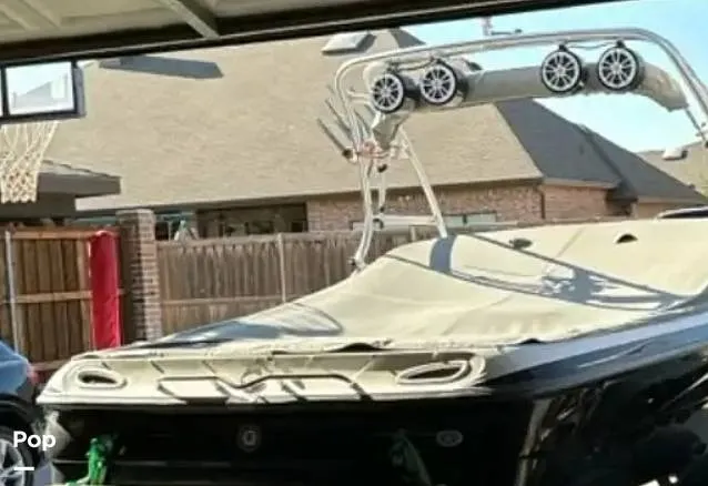 Slide: The Image of Moomba Mobius LSV 2004 - 15627398