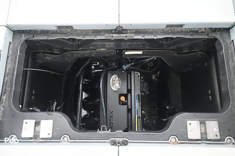 Slide: The Image of Sea-Doo Switch Cruise 21 2023 - 15194925