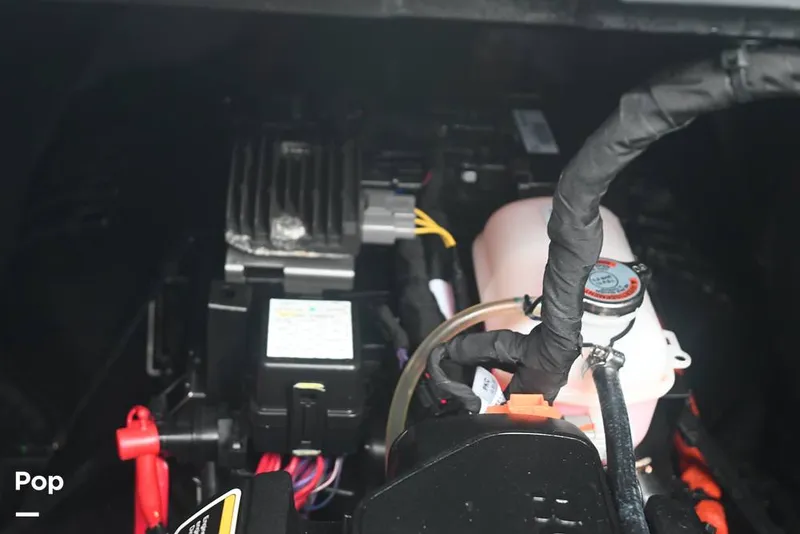 Slide: The Image of Sea-Doo Switch Cruise 21 2023 - 15194930