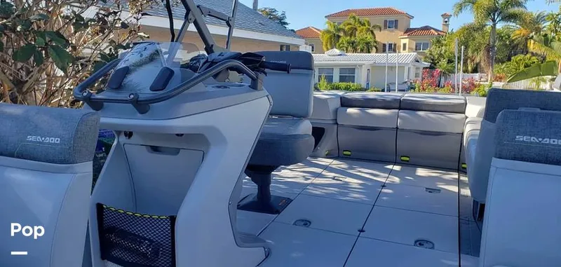 Slide: The Image of Sea-Doo Switch Cruise 21 2023 - 15136466