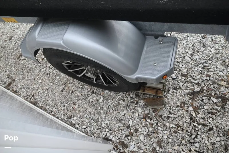 Slide: The Image of Sea-Doo Switch Cruise 21 2023 - 15194984