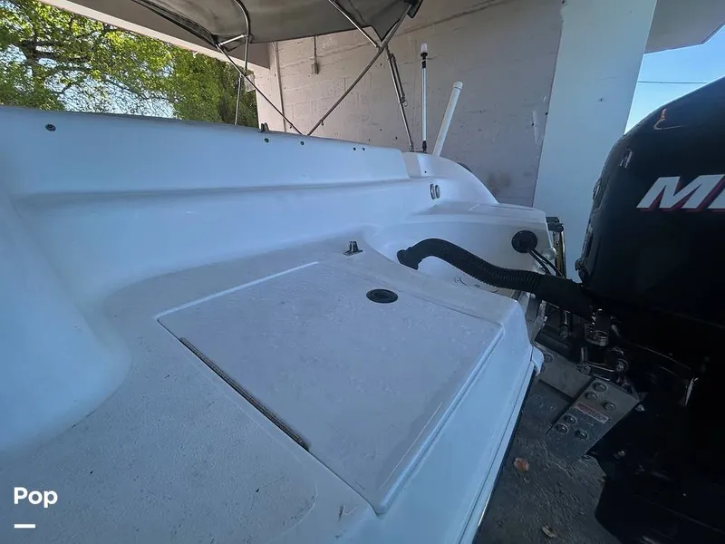 Slide: The Image of Hurricane Sundeck Sport 232 2016 - 15258619
