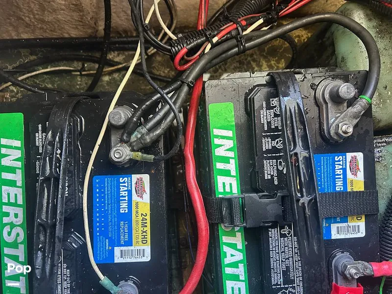 Slide: The Image of New batteries 2-25 - 15258653