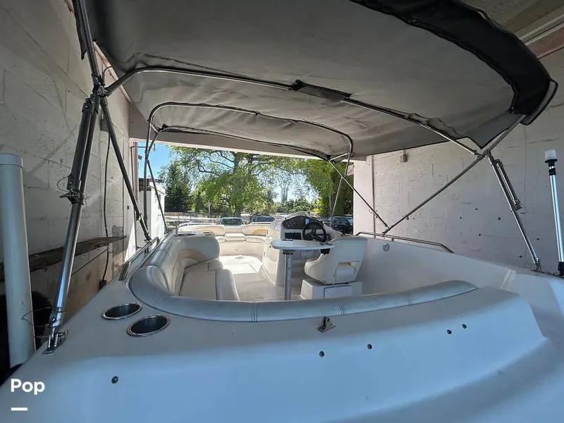 Slide: The Image of Hurricane Sundeck Sport 232 2016 - 15258670