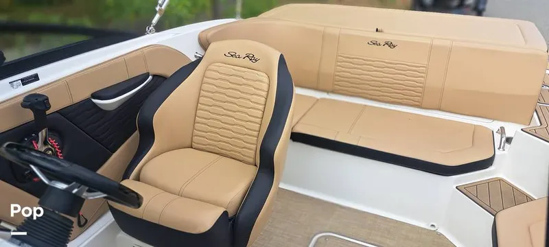 Slide: The Image of Sea Ray SPX 190 2022 - 15810367