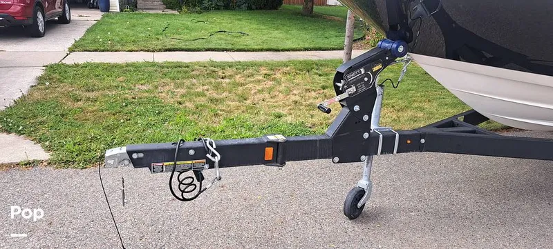 Slide: The Image of Sea Ray SPX 190 2022 - 15810384