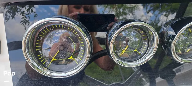 Slide: The Image of Sea Ray SPX 190 2022 - 15810355