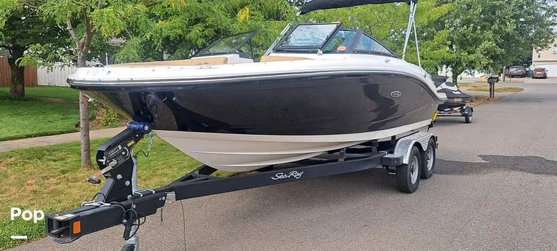 Slide: The Image of Sea Ray SPX 190 2022 - 15878064