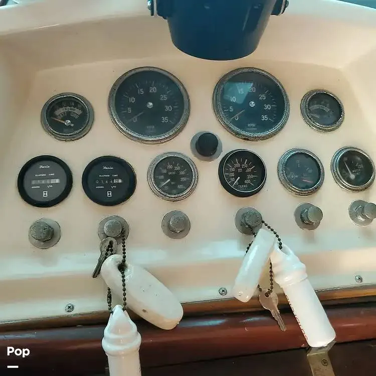 Slide: The Image of Hatteras 36 Convertible 1971 - 15851909