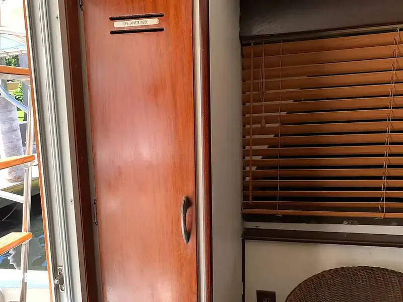 Slide: The Image of Hatteras 36 Convertible 1971 - 15851927