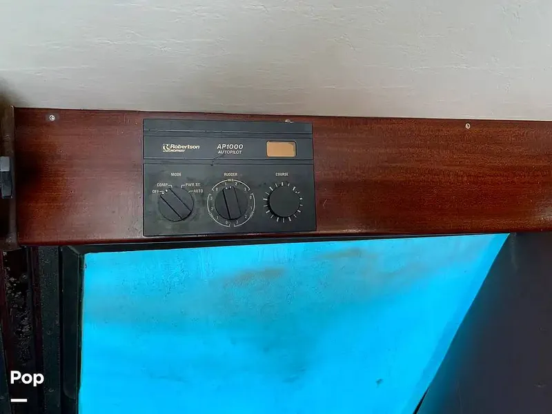 Slide: The Image of Hatteras 36 Convertible 1971 - 15851934