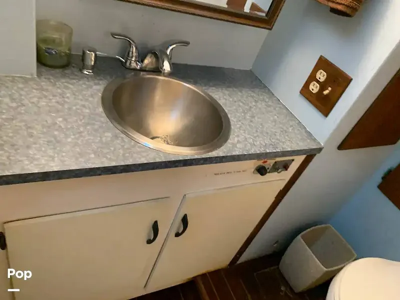 Slide: The Image of Hatteras 36 Convertible 1971 - 15851938