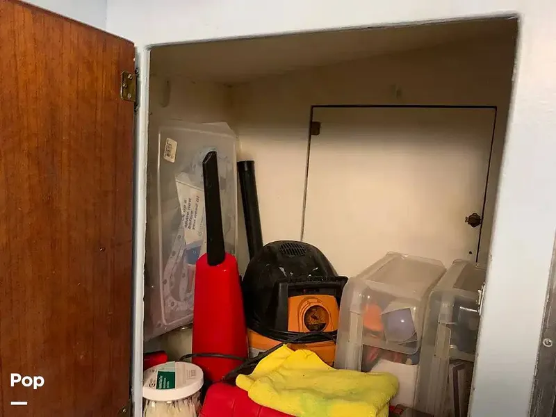 Slide: The Image of Hatteras 36 Convertible 1971 - 15851942