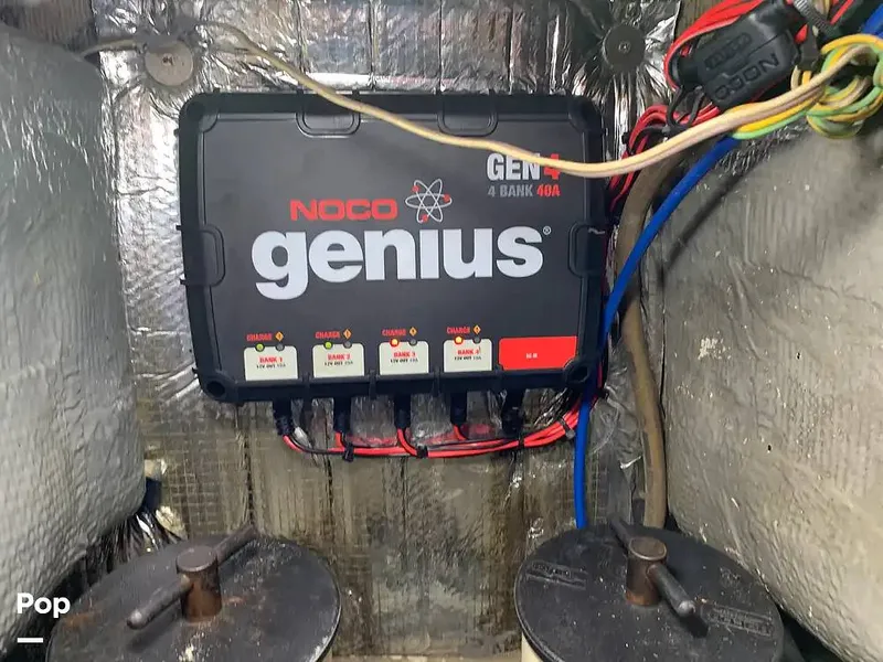 Slide: The Image of Hatteras 36 Convertible 1971 - 15851893