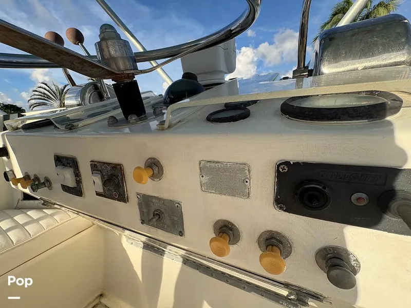 Slide: The Image of Hatteras 36 Convertible 1971 - 16637470