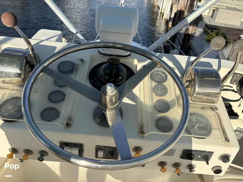 Slide: The Image of Hatteras 36 Convertible 1971 - 16637469