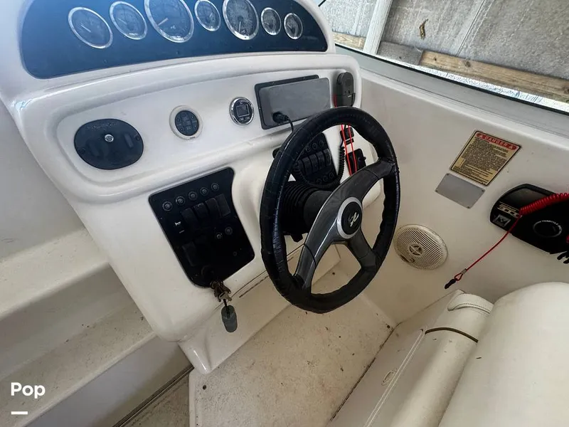 Slide: The Image of Sea Ray 270 Sundancer 1999 - 15170197