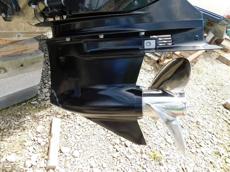 Slide: The Image of Manitou Encore 230 SHP Rear Facing 2016 - 15454771