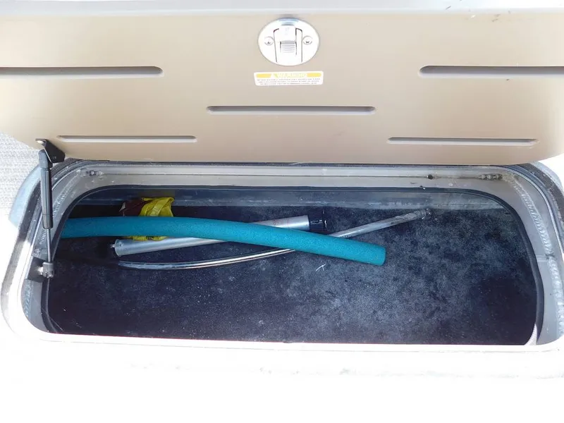 Slide: The Image of Manitou Encore 230 SHP Rear Facing 2016 - 15454812