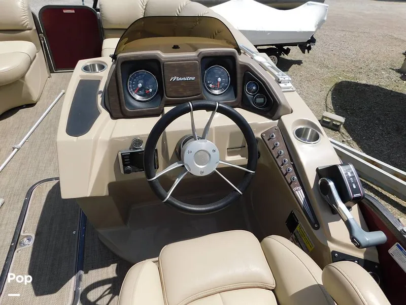 Slide: The Image of Manitou Encore 230 SHP Rear Facing 2016 - 15454814