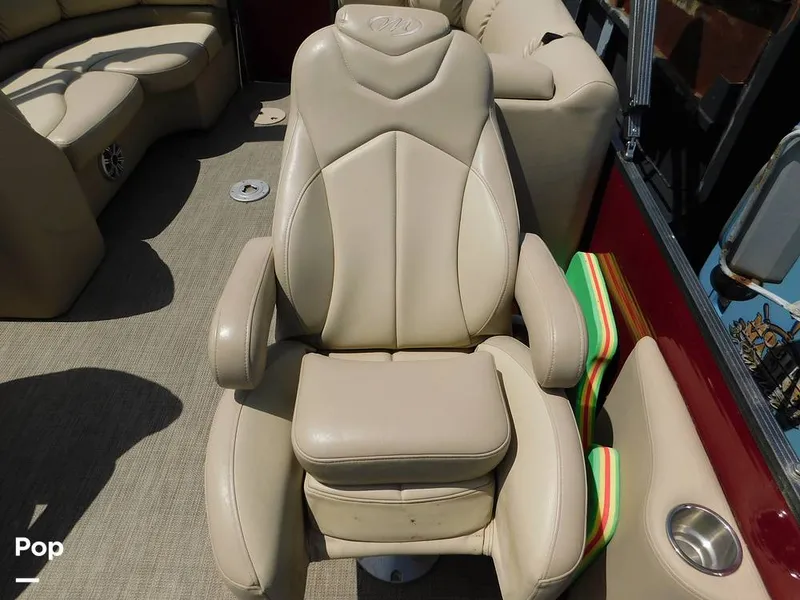 Slide: The Image of Manitou Encore 230 SHP Rear Facing 2016 - 15454830