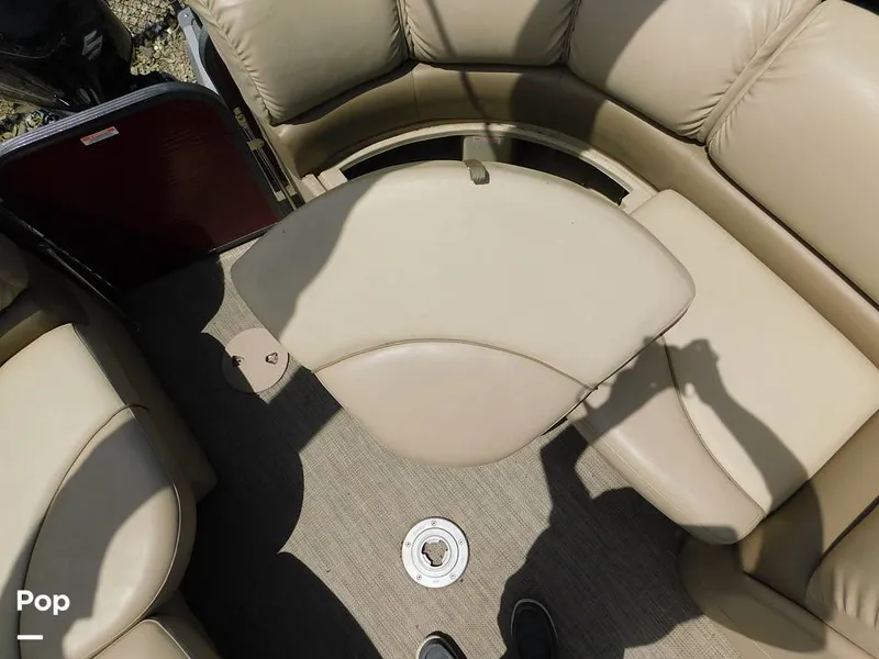 Slide: The Image of Manitou Encore 230 SHP Rear Facing 2016 - 15454834