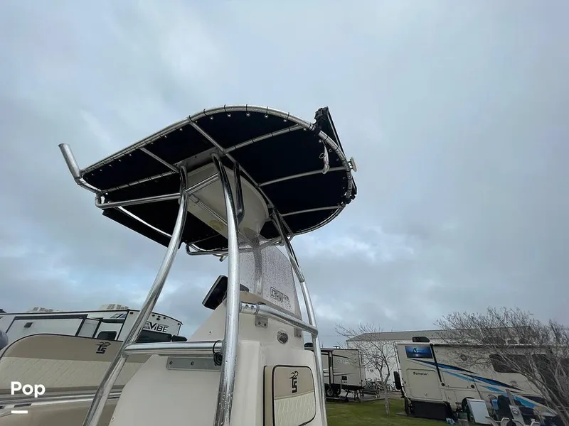 Slide: The Image of Carolina 25LS 2022 - 15168874