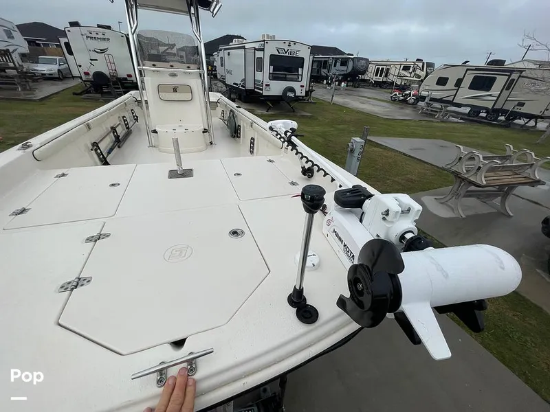 Slide: The Image of Carolina 25LS 2022 - 15168889