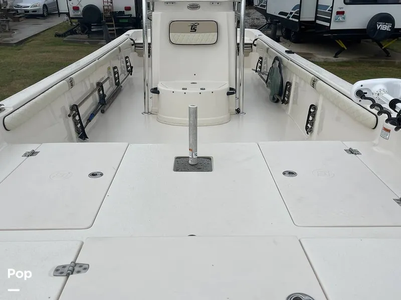 Slide: The Image of Carolina 25LS 2022 - 15168891