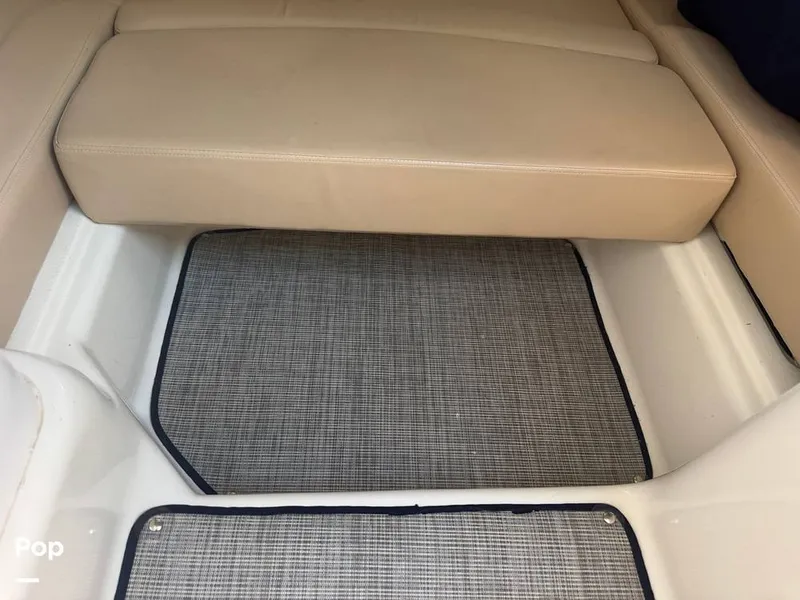 Slide: The Image of Chris-Craft 328 Express 2002 - 15137501