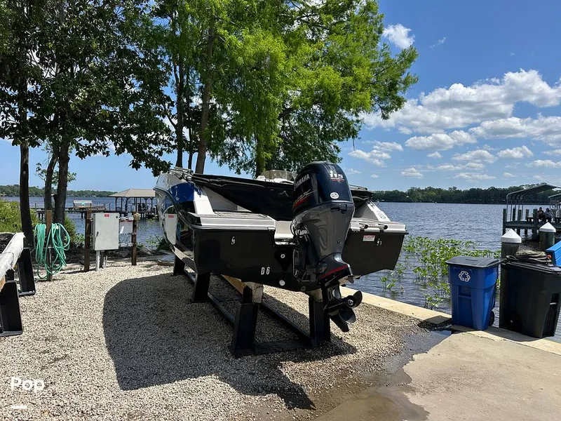 Slide: The Image of 2023 Starcraft SVX171 - 15335473