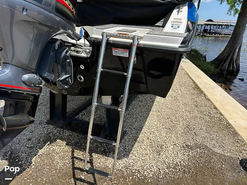 Slide: The Image of Starcraft SVX171 2023 - 15335475