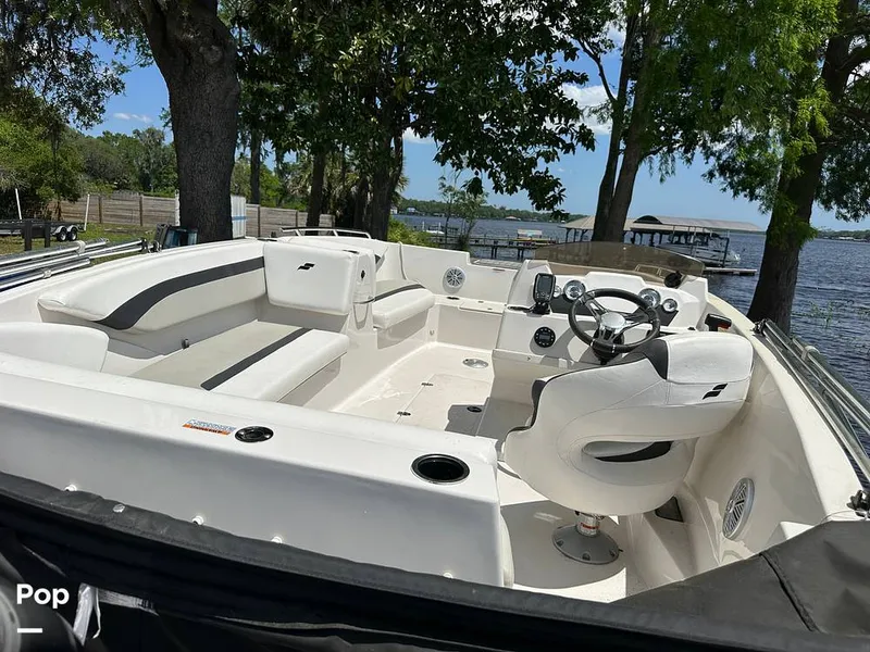 Slide: The Image of Starcraft SVX171 2023 - 15335496