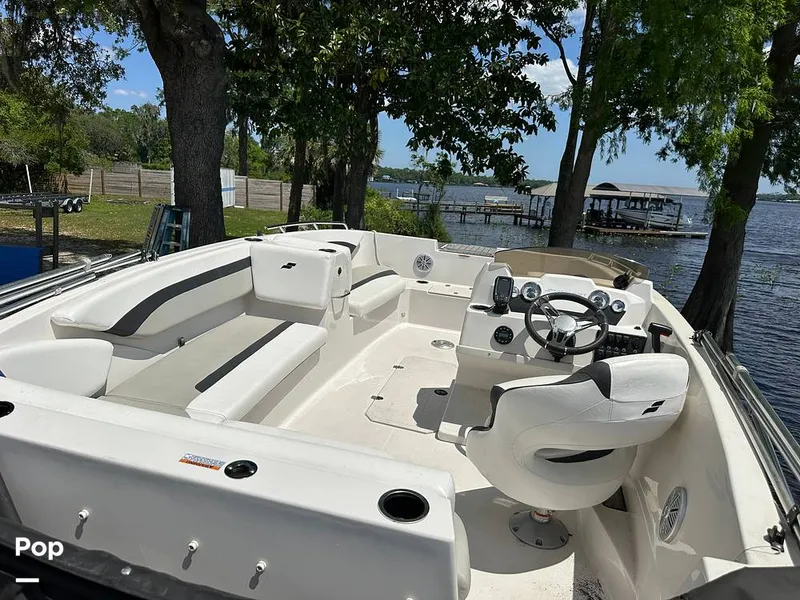 Slide: The Image of Starcraft SVX171 2023 - 15335497