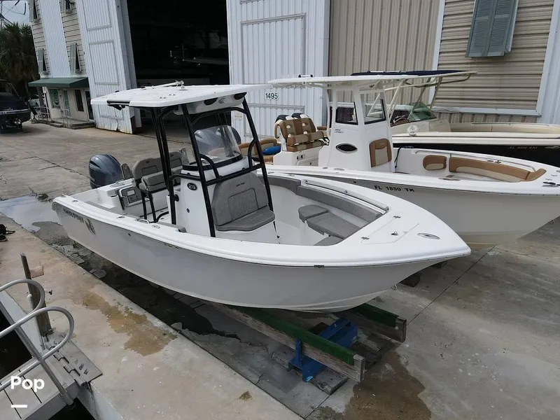 Slide: The Image of Sea Pro 219 2022 - 15174613