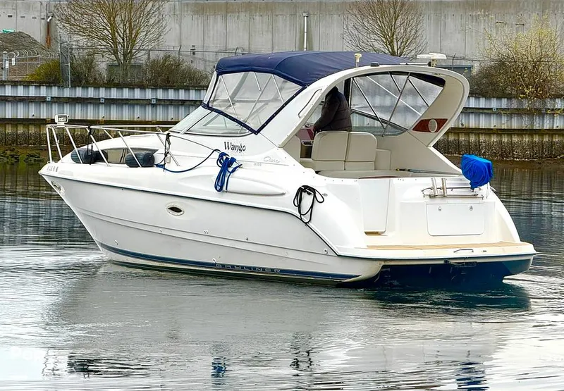 Slide: The Image of Bayliner Ciera 3055 2002 - 15268925