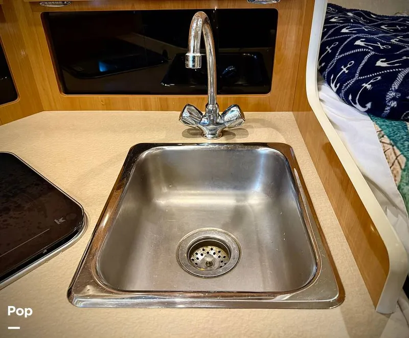 Slide: The Image of Bayliner Ciera 3055 2002 - 15268820