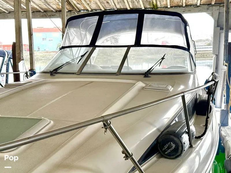 Slide: The Image of Bayliner Ciera 3055 2002 - 15268913