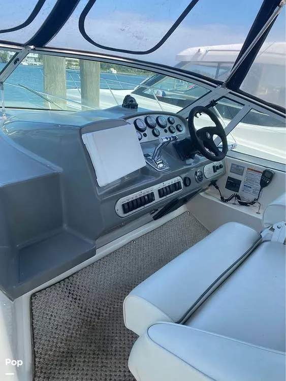 Slide: The Image of Cruisers 320 Express 2006 - 16220502