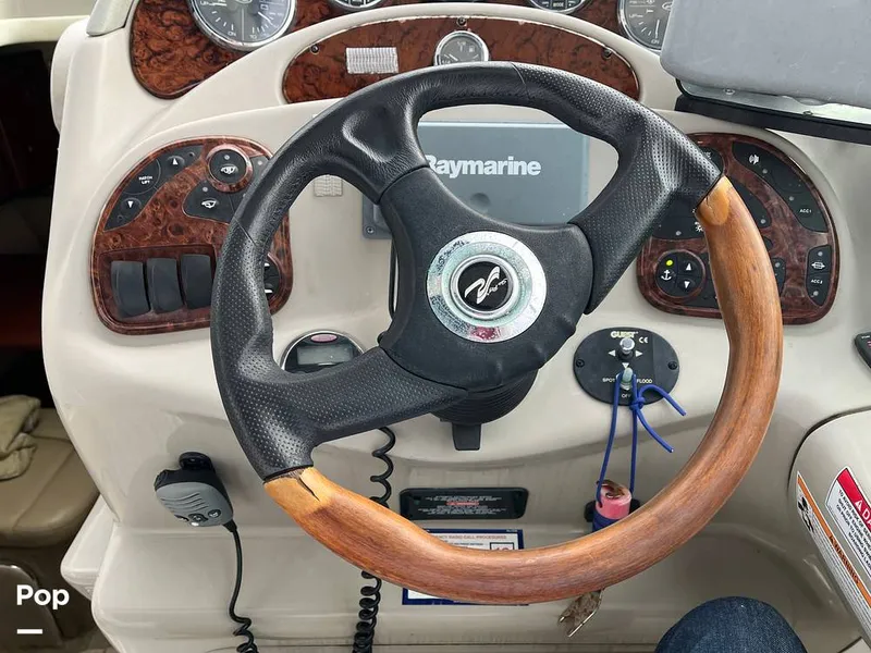 Slide: The Image of Sea Ray 280 Sundancer 2007 - 16759572