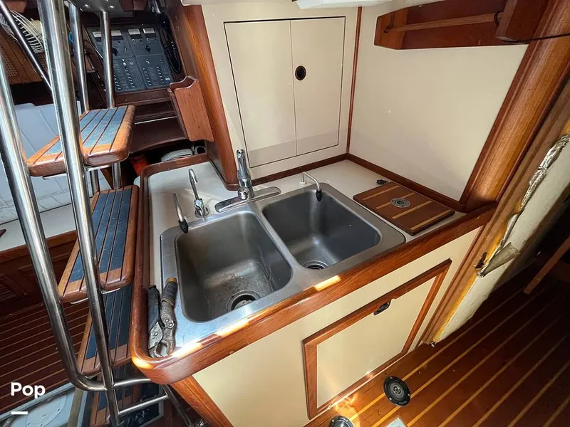 Slide: The Image of Endeavour Center Cockpit 42 1985 - 15228578