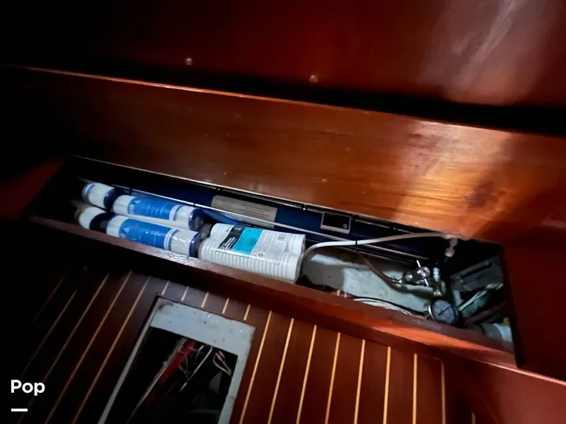 Slide: The Image of Endeavour Center Cockpit 42 1985 - 15228623