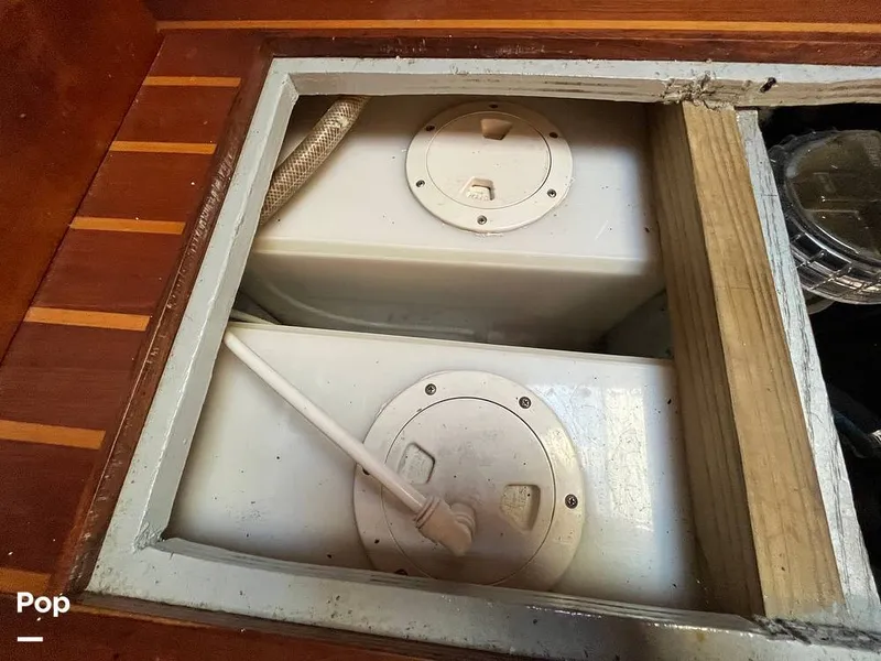 Slide: The Image of Endeavour Center Cockpit 42 1985 - 15228636