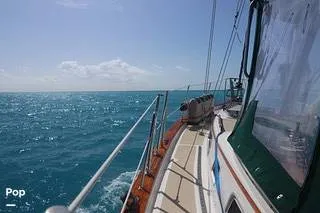 Slide: The Image of Endeavour Center Cockpit 42 1985 - 15202857