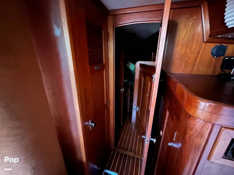 Slide: The Image of Endeavour Center Cockpit 42 1985 - 15228655