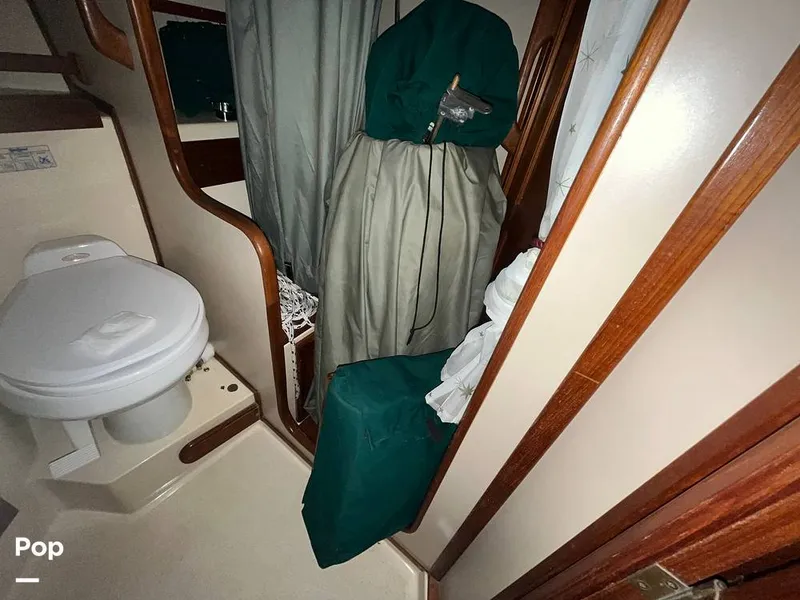 Slide: The Image of Endeavour Center Cockpit 42 1985 - 15228669